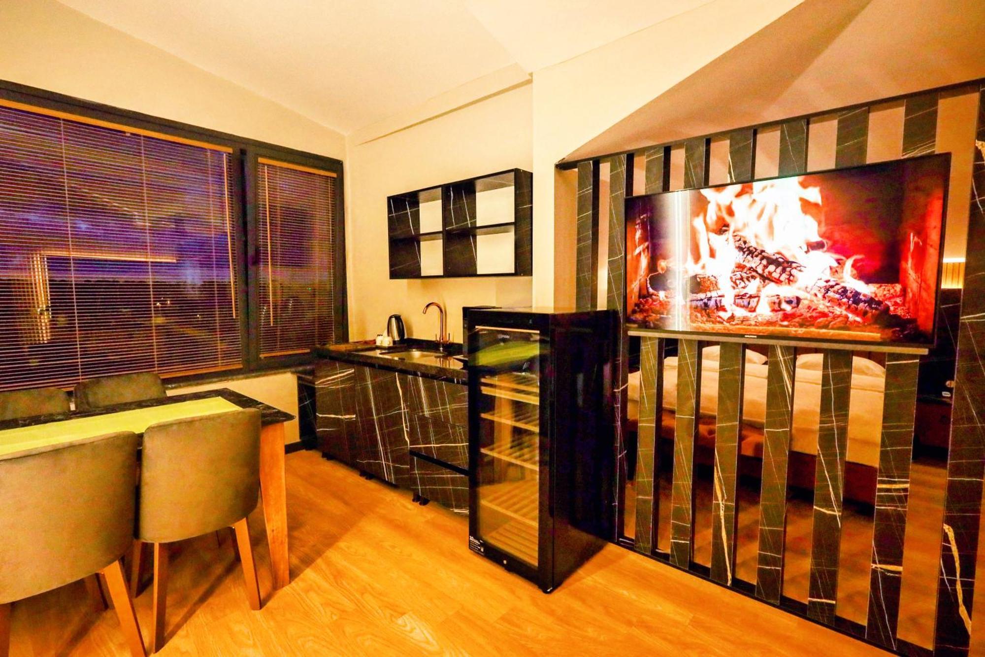 1314 Suite Hotel Istanbul Arnavutkoy エクステリア 写真